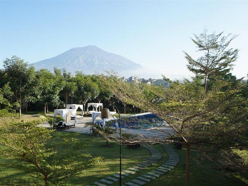 Shanaya Resort Malang Exteriör bild