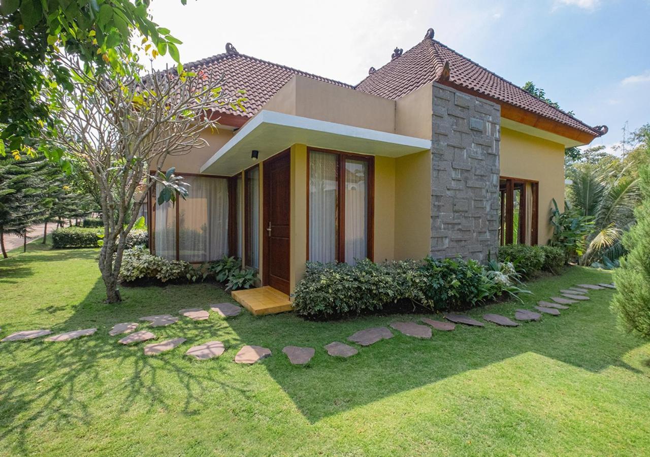 Shanaya Resort Malang Exteriör bild
