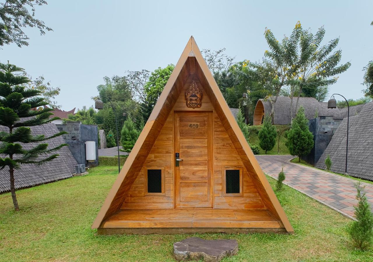 Shanaya Resort Malang Exteriör bild