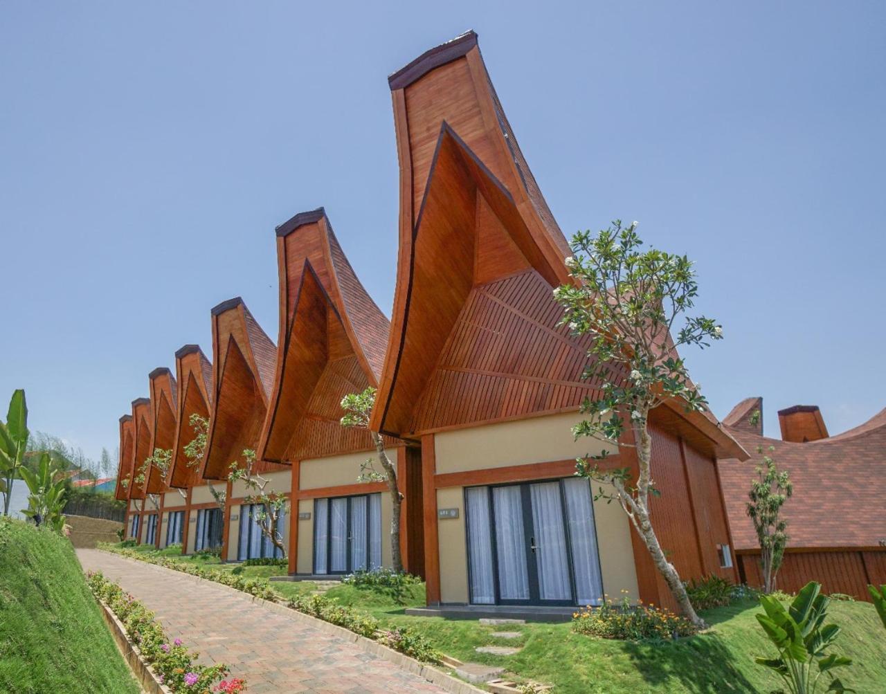 Shanaya Resort Malang Exteriör bild