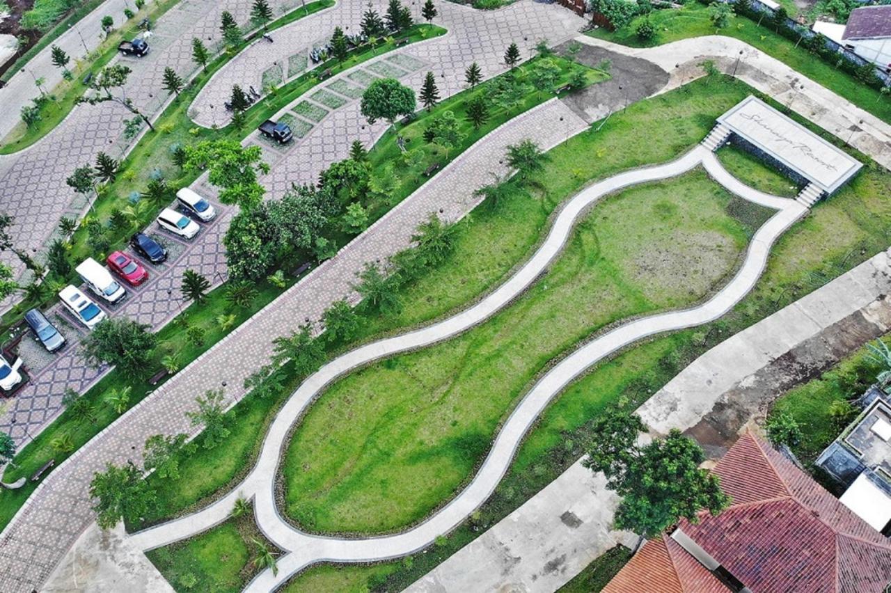 Shanaya Resort Malang Exteriör bild
